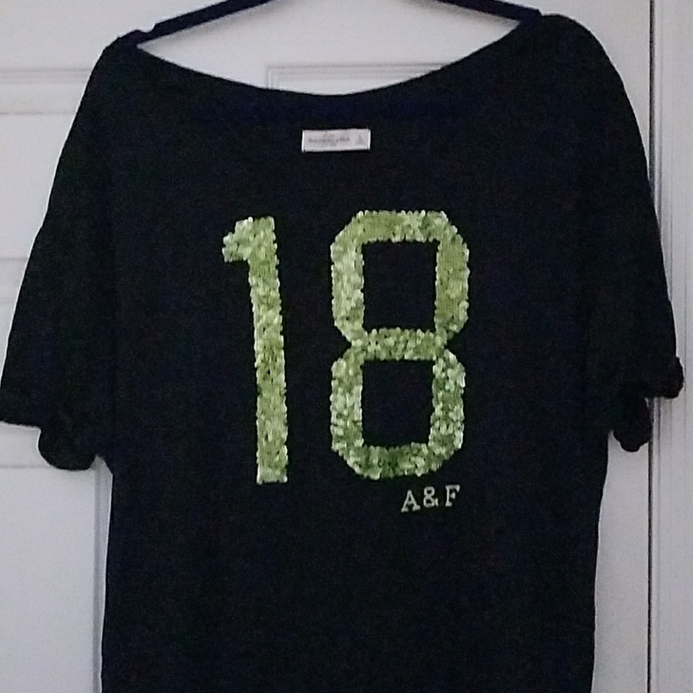 Abercrombie and Fitch T-shirt